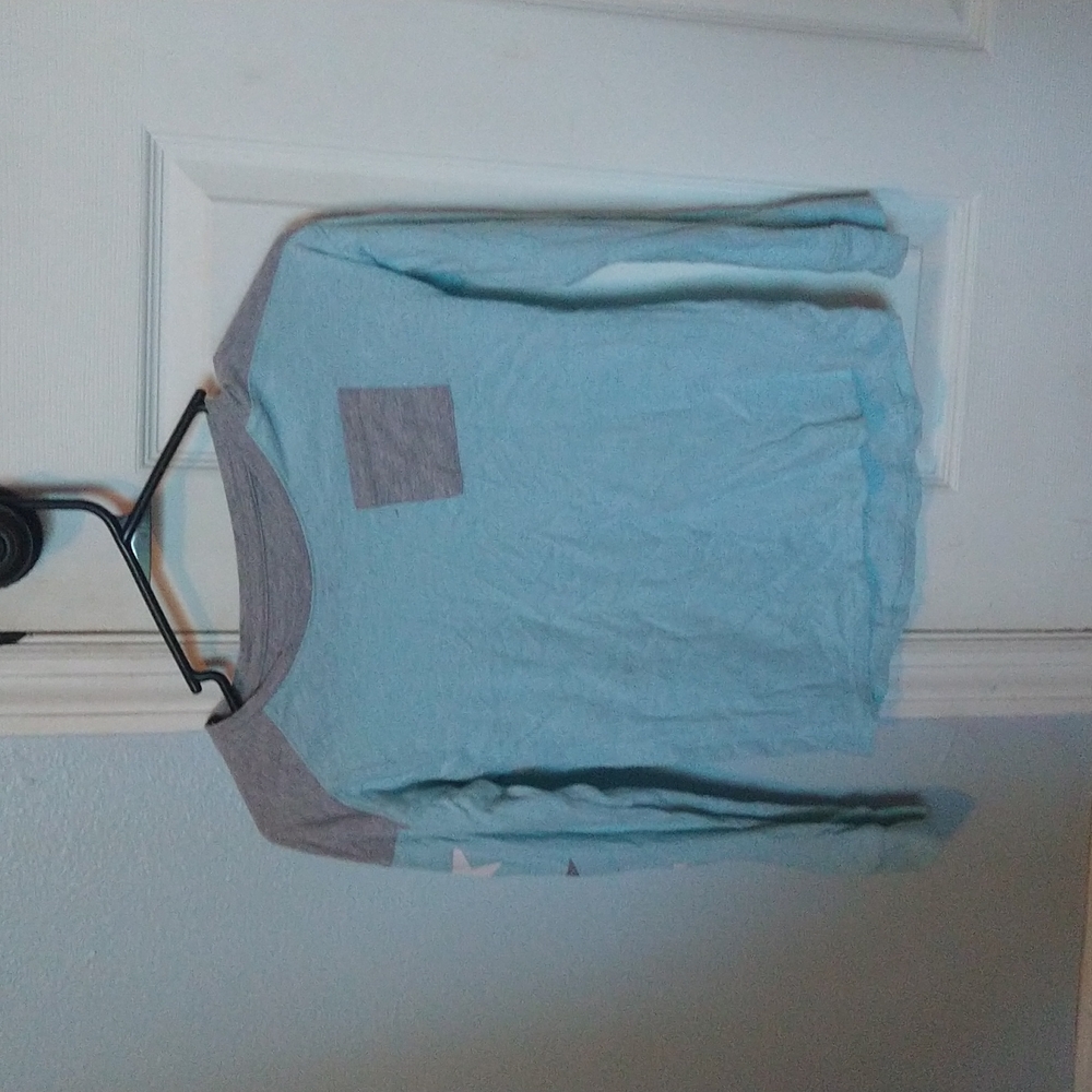 Blue long sleeve t-shirt